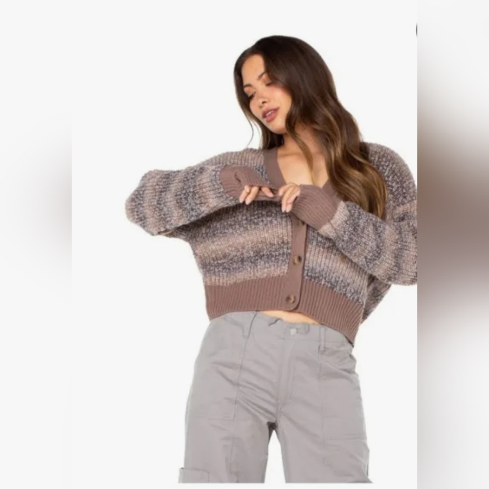 Celebrity Pink Brown Fuzzy Cropped Knit Oversized Cardigan Medium [167]